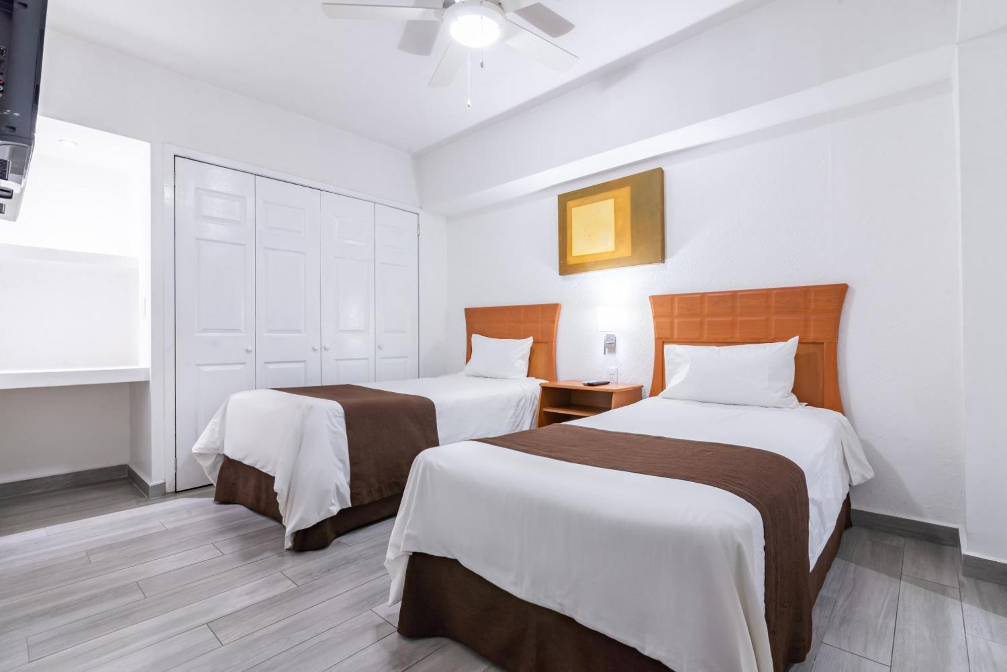 European Life Style Executive Suites Zapopan Exterior photo