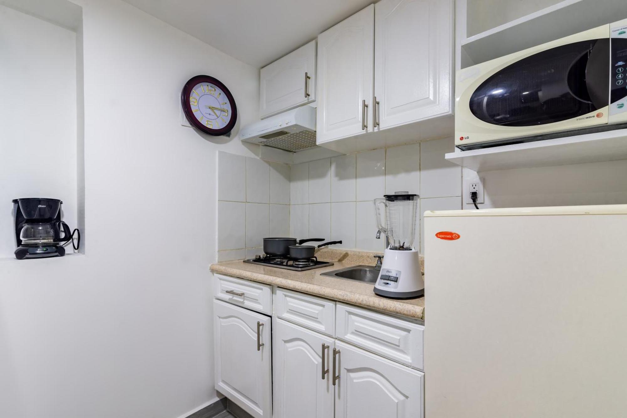 European Life Style Executive Suites Zapopan Room photo